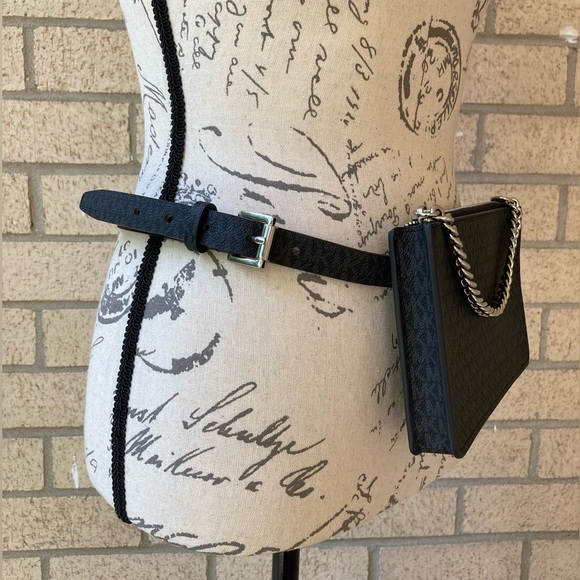 Michael Kors Black Logo Print Belt Bag Fanny Pack With Silver Pull Chain Small - Picture 6 of 17